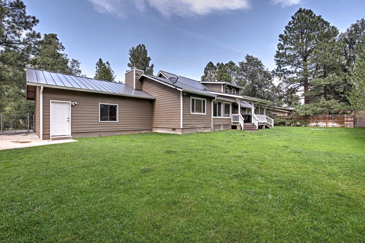 Lakeside Home With Game Room, Yard, Deck And Fireplace Pinetop-Lakeside Luaran gambar