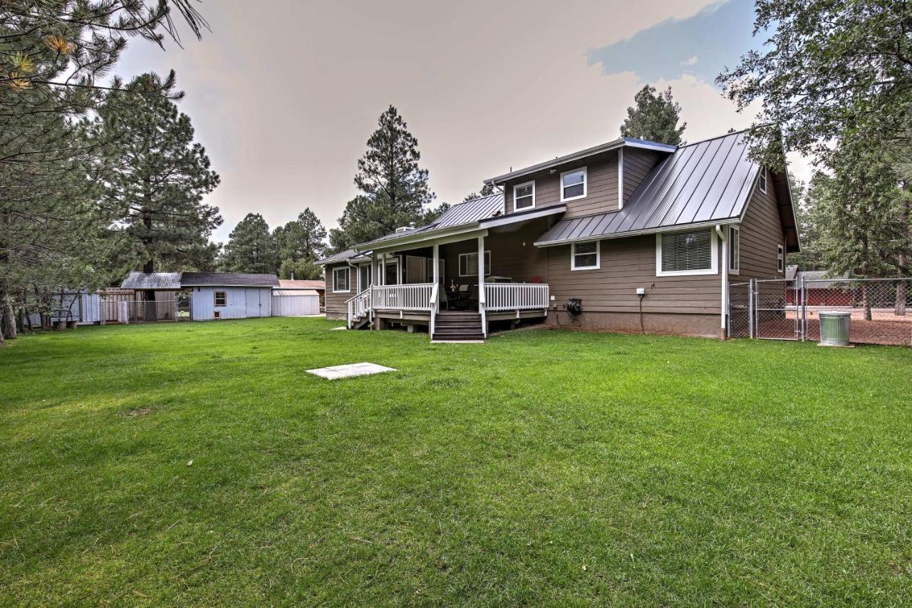 Lakeside Home With Game Room, Yard, Deck And Fireplace Pinetop-Lakeside Luaran gambar